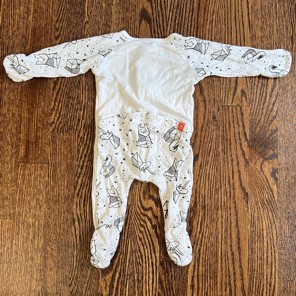 Goumi | Set of Three Sleepers WITH hand flaps - Picture 2 of 7